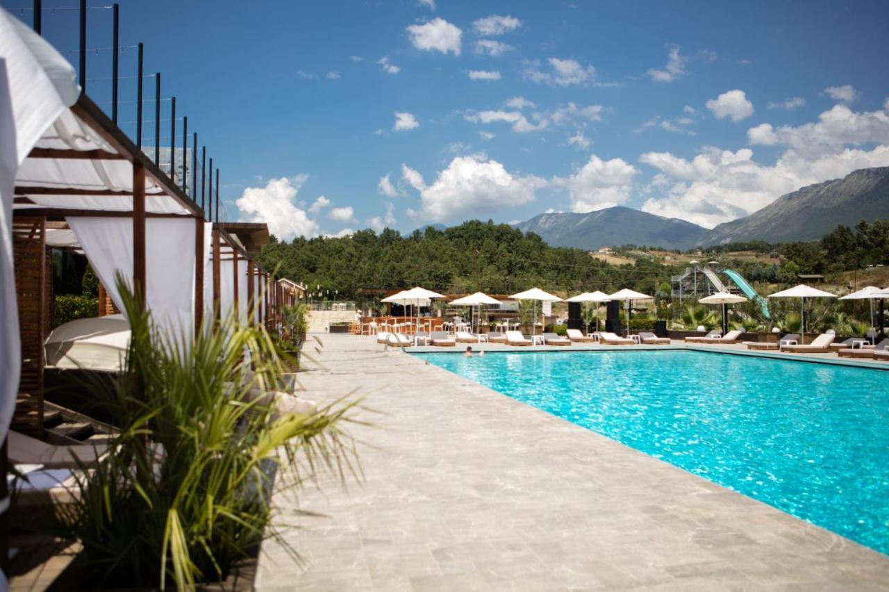 Equos Resort Hotel Tirana Zewnętrze zdjęcie